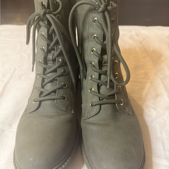 GBG Los Angeles Shoes - GBG Los Angeles Women's Olive Combat Boots 8.5‎